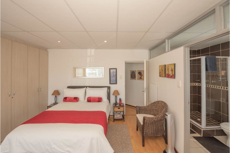 6 Bedroom Property for Sale in Humerail Eastern Cape